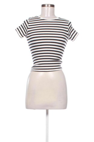 Дамска блуза Pull&Bear, Размер XS, Цвят Многоцветен, Цена 7,00 €, #137767506