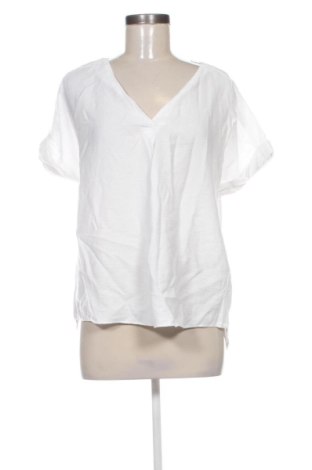 Bluză de femei C&A, Mărime M, Culoare Alb, Preț 52,49 Lei, #137771315