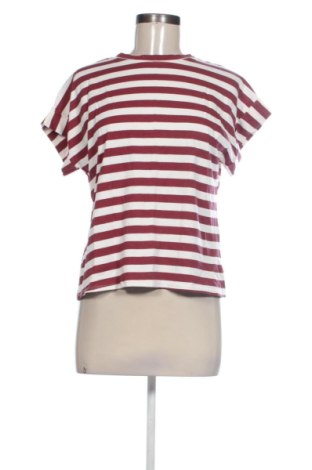 Tricou de femei Unbranded, Mărime M, Culoare Multicolor, Preț 86,66 Lei, #137781253