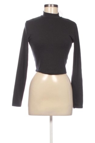 Női blúz Bershka, Méret L, Szín Fekete, Ár 3 546 Ft, #137787479