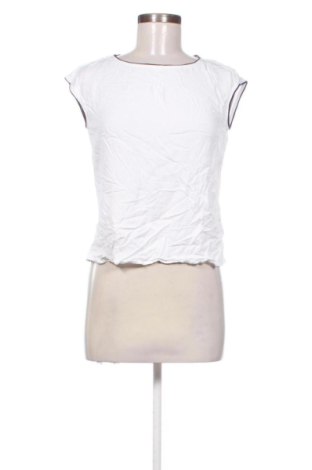 Bluză de femei Tatuum, Mărime M, Culoare Alb, Preț 110,35 Lei, #137790845