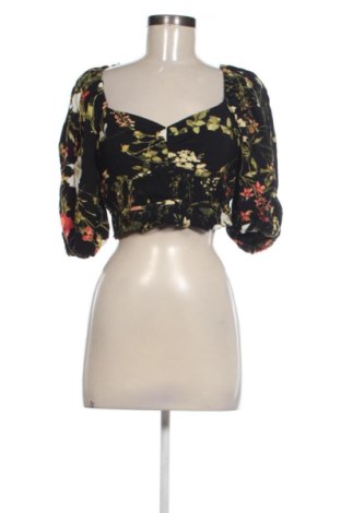 Дамска блуза H&M, Размер M, Цвят Многоцветен, Цена 8,76 €, #137755589