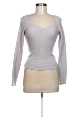 Damen Shirt NA-KD, Größe XS, Farbe Grau, Preis 41,91 €, #137781077