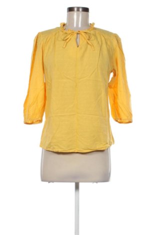 Bluză de femei LC Waikiki, Mărime M, Culoare Galben, Preț 104,98 Lei, #137781651