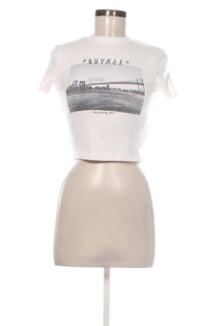 Tricou de femei Clockhouse, Mărime M, Culoare Alb, Preț 49,00 Lei, #137753610
