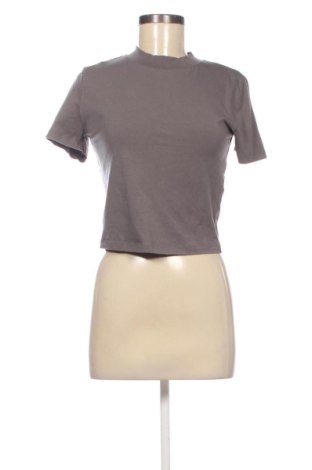 Tricou de femei Zara, Mărime L, Culoare Gri, Preț 31,49 Lei, #137787520