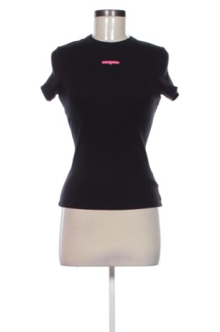 Tricou de femei Tommy Jeans, Mărime M, Culoare Negru, Preț 100,99 Lei, #137794216