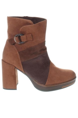 Botine de damă Marco Tozzi, Mărime 40, Culoare Maro, Preț 304,45 Lei, #137780876