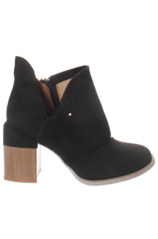 Női bokacsizma Unbranded, Méret 38, Szín Fekete, Ár 11 348 Ft, #137783052