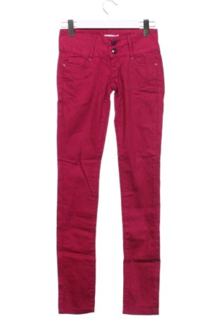 Blugi de femei Bershka, Mărime S, Culoare Roz, Preț 96,00 Lei, #137747083