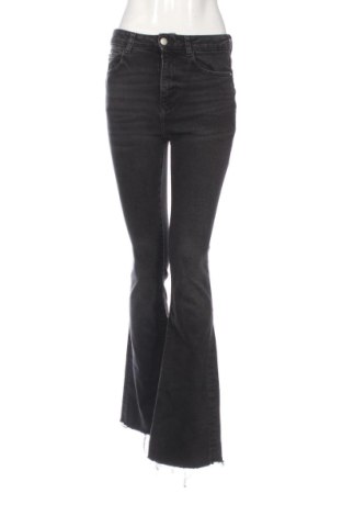 Дамски дънки Zara, Размер S, Цвят Сив, Цена 37,39 €, #137769898