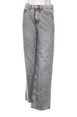 Blugi de femei H&M, Mărime S, Culoare Gri, Preț 78,74 Lei, #137775125