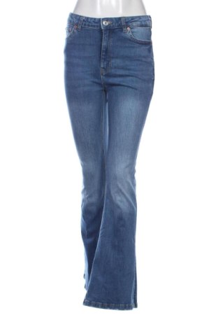 Blugi de femei Zara, Mărime M, Culoare Albastru, Preț 73,49 Lei, #137776555