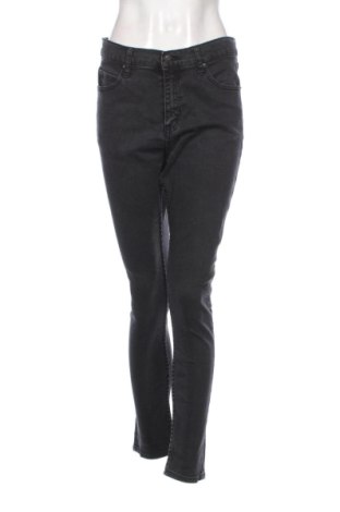 Blugi de femei Cheap Monday, Mărime L, Culoare Negru, Preț 110,00 Lei, #137776633