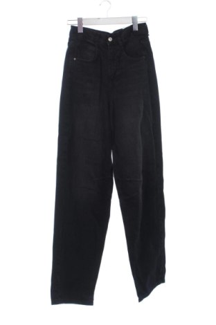Blugi de femei Top Secret, Mărime XS, Culoare Negru, Preț 106,40 Lei, #137779583