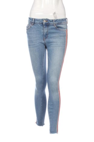 Dámske džínsy  Zara, Veľkosť M, Farba Modrá, Cena  14,00 €, #137788889