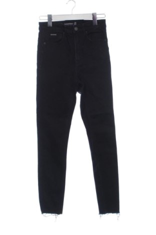 Blugi de femei Stradivarius, Mărime S, Culoare Negru, Preț 78,00 Lei, #137788894
