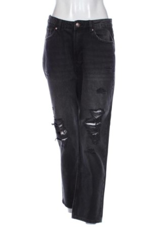 Dámske džínsy  Bershka, Veľkosť M, Farba Čierna, Cena  27,68 €, #137792986