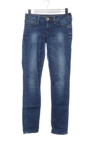 Дамски дънки Guess, Размер S, Цвят Син, Цена 38,29 €, #137799247