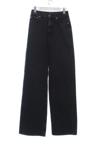 Γυναικείο Τζίν ASOS, Μέγεθος XS, Χρώμα Μαύρο, Τιμή 21,00 €, #137802891