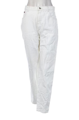 Női farmernadrág Unbranded, Méret M, Szín Fehér, Ár 5 269 Ft, #137803734