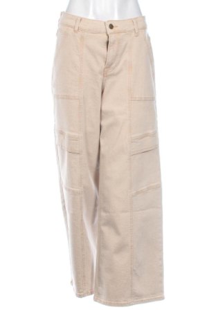Blugi de femei Unbranded, Mărime L, Culoare Bej, Preț 78,74 Lei, #137805761