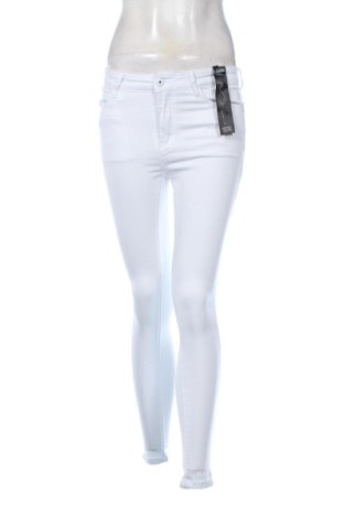 Blugi de femei Unbranded, Mărime S, Culoare Alb, Preț 123,99 Lei, #137770402