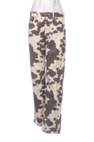 Blugi de femei Stradivarius, Mărime M, Culoare Multicolor, Preț 78,11 Lei, #137774492