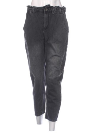 Blugi de femei Zara, Mărime S, Culoare Negru, Preț 73,49 Lei, #137778267