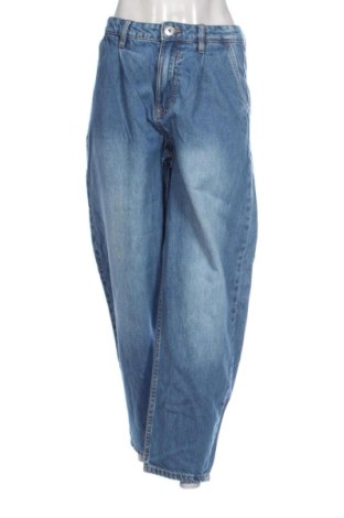 Дамски дънки Cropp, Размер M, Цвят Син, Цена 21,02 €, #137783142