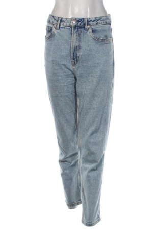 Дамски дънки Stradivarius, Размер M, Цвят Син, Цена 14,88 €, #137786388