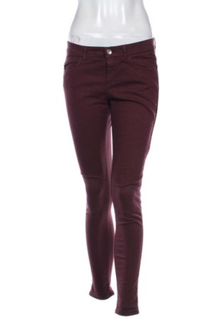 Blugi de femei United Colors Of Benetton, Mărime M, Culoare Roșu, Preț 110,00 Lei, #137734006
