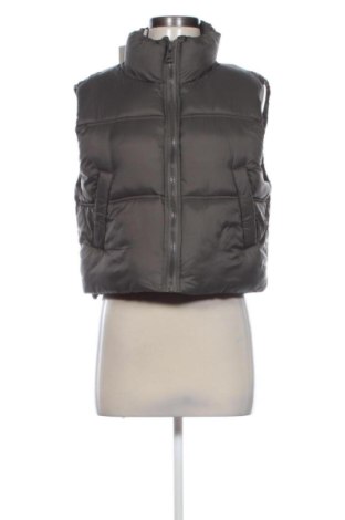 Dámská vesta  Pull&Bear, Velikost M, Barva Hnědá, Cena  957,00 Kč, #137799137