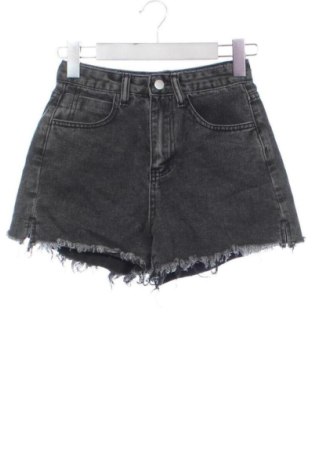 Pantaloni scurți de femei DAZY, Mărime XXS, Culoare Gri, Preț 47,24 Lei, #137733087