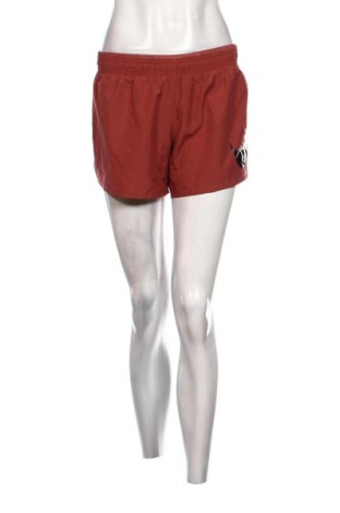 Női rövidnadrág Nike, Méret S, Szín Narancssárga
, Ár 6 028 Ft, #137768999