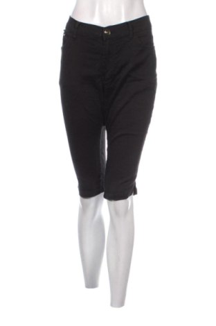 Pantaloni scurți de femei Miss Cherry, Mărime XL, Culoare Negru, Preț 52,49 Lei, #137772463