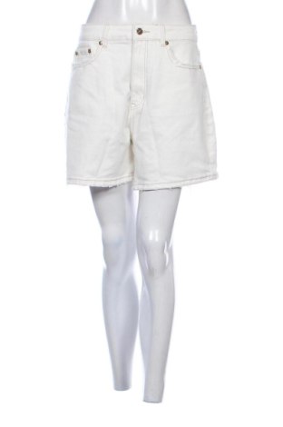 Дамски къс панталон Queen Hearts, Размер L, Цвят Екрю, Цена 10,00 €, #137774340