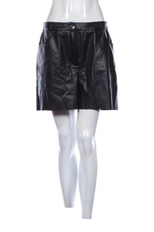 Pantaloni scurți de femei Trendyol, Mărime M, Culoare Negru, Preț 89,23 Lei, #137782672