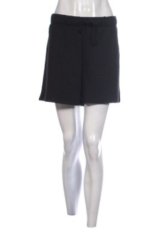 Pantaloni scurți de femei Esmara, Mărime XL, Culoare Negru, Preț 52,49 Lei, #137785271