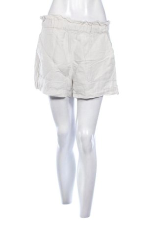 Pantaloni scurți de femei H&M, Mărime M, Culoare Ecru, Preț 52,49 Lei, #137789758