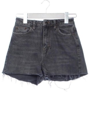 Pantaloni scurți de femei Topshop, Mărime XS, Culoare Gri, Preț 91,00 Lei, #137792720