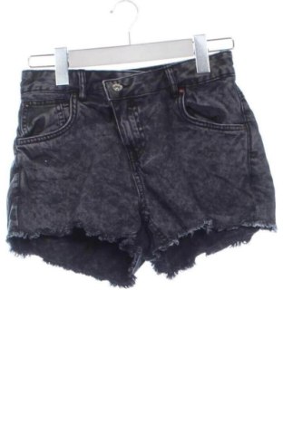 Dámske kraťasy  Bershka, Veľkosť XS, Farba Čierna, Cena  9,72 €, #137792844