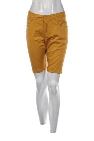 Női rövidnadrág Bershka, Méret M, Szín Sárga, Ár 3 546 Ft, #137804239
