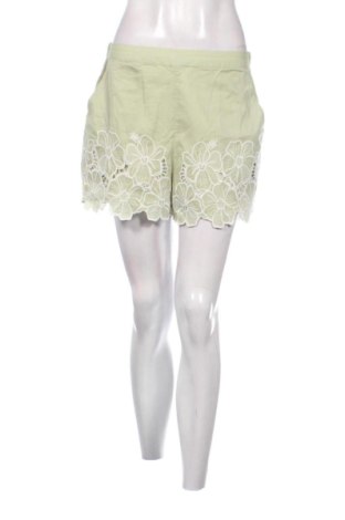Pantaloni scurți de femei New Look, Mărime S, Culoare Verde, Preț 52,49 Lei, #137761021