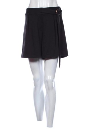 Дамски къс панталон H&M, Размер L, Цвят Черен, Цена 10,00 €, #137781954