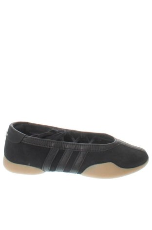 Încălțăminte de damă Adidas, Mărime 38, Culoare Negru, Preț 564,99 Lei, #137791374