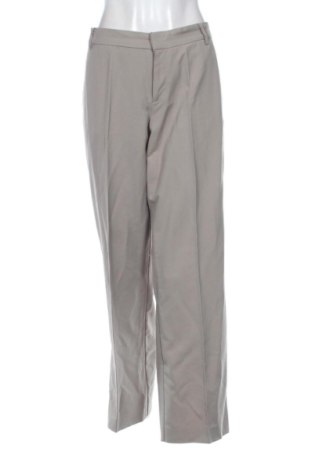 Дамски панталон Zara, Размер L, Цвят Бежов, Цена 17,00 €, #137767916