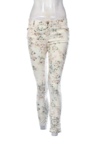 Pantaloni de femei Bershka, Mărime M, Culoare Multicolor, Preț 78,74 Lei, #137773117