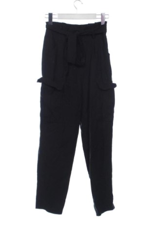 Дамски панталон H&M, Размер XXS, Цвят Черен, Цена 15,00 €, #137775509