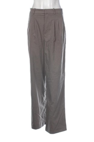 Pantaloni de femei Zara, Mărime M, Culoare Gri, Preț 72,00 Lei, #137781033